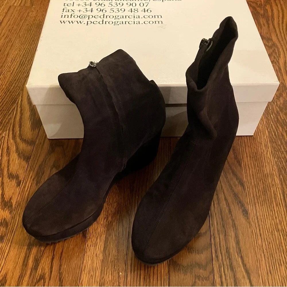 Pedro Garcia women’s black stretch suede Urika Wedge Booties w/zipper size US6.5 - Picture 3 of 10